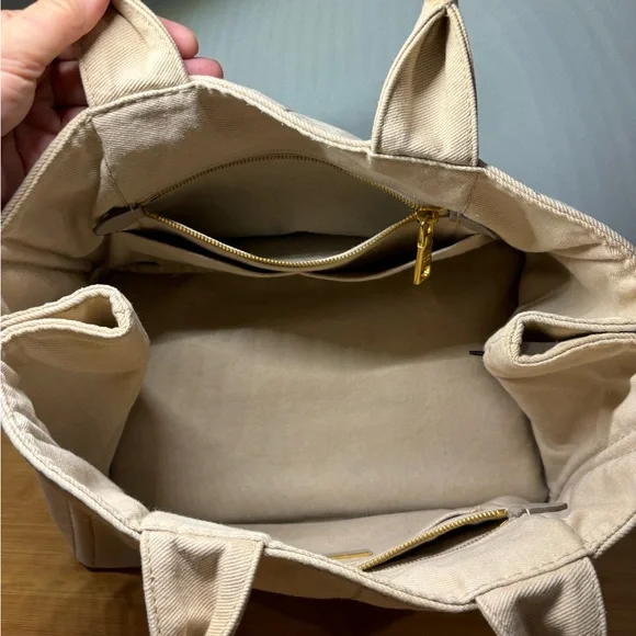 Prada bag - Picture 5 of 10